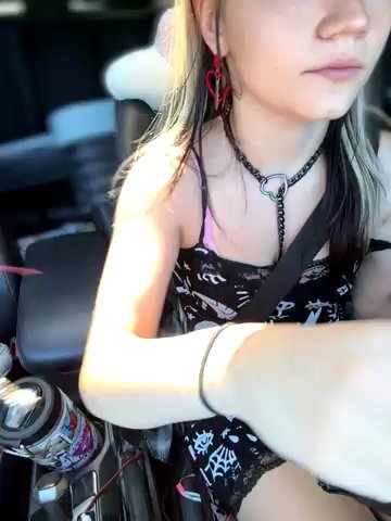 Cutiepiespanks live cam screenshot malefemale from United States on Squirt Show – Wet & Wild Live Cams — screenshot #1