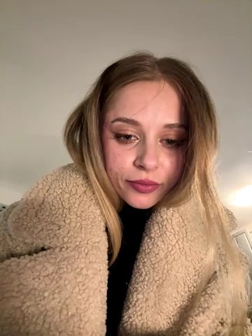 BabyAnais live cam screenshot females from Romania on Squirt Show – Wet & Wild Live Cams — screenshot #2