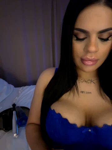 mrsbellanova live cam screenshot female from Germany on Squirt Show – Wet & Wild Live Cams — screenshot #1